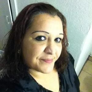 Meet your Posher, Delia